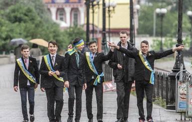 Выпускники в Киеве: 
