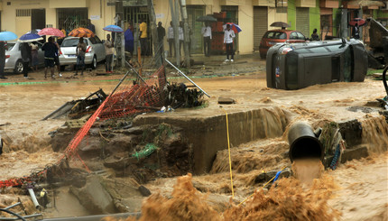 Наводнение в Абиджане