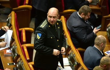 СМИ: Суд назначил Мельничуку залог в размере 300 тысяч, парламентарий платить отказался 