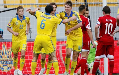 Украина обыграла Люксембург под присмотром Кличко