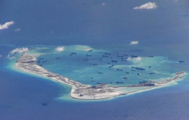 Китай завершает мелиорацию спорных с Вьетнамом островов