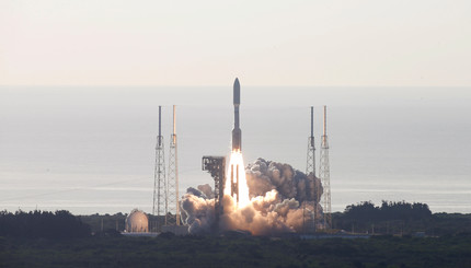 NASA запустила ракету с марсоходом