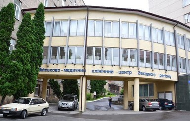 Во Львове мобилизованный выпрыгнул из окна 5 этажа военного госпиталя