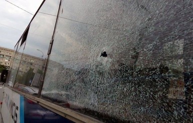 В Харькове расстреляли два автобуса с людьми