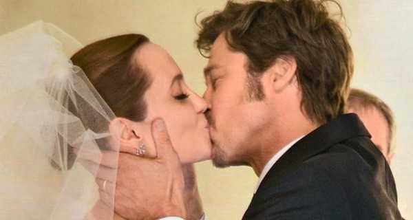 Вместо годовщины свадьбы Джоли и Питт 