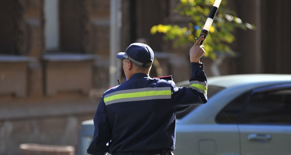 Во Львове гаишники задержали пьяного прокурора за рулем автомобиля
