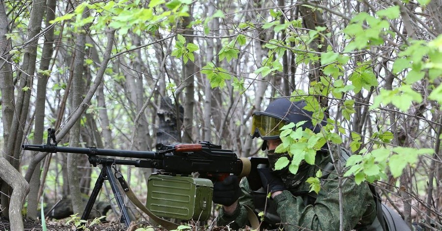 В Станично-Луганском районе пограничник подорвался на мине 