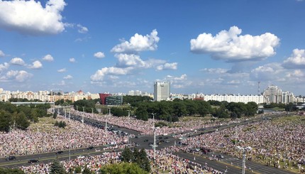 Митинг оппозиции в Минске 16 августа