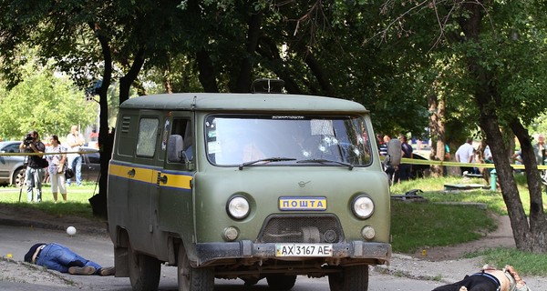 Очевидцы  расстрела инкассаторов в Харькове: 