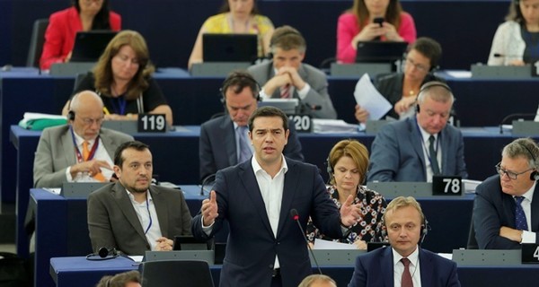 Ципрас прокомментировал соглашение с кредиторами о третьей финансовой помощи стране