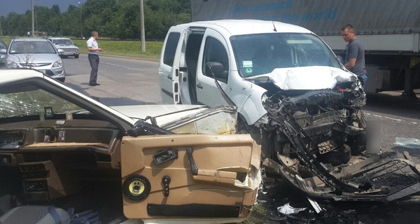 На Львовщине в аварии пострадало семь человек