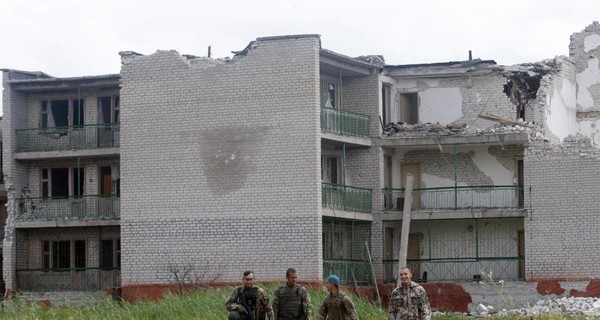 В Широкино и Песках голосовать уже некому