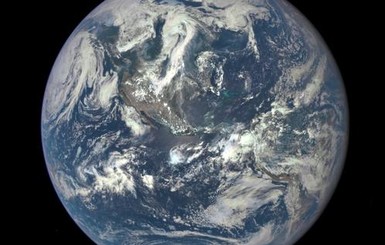 НАСА опубликовали сверхкачественный снимок Земли