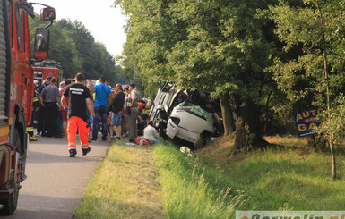 В  Польше в аварию попал автобус с украинцами, есть погибшие  