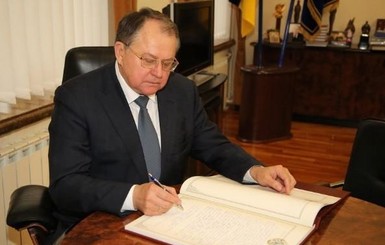 Председатель Конституционного суда Юрий Баулин, попавший в ДТП, находится в сознании 