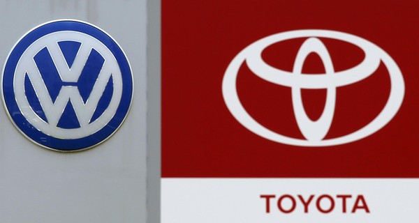 Фольксваген отобрал у Тойоты звание крупнейшего автопроизводителя