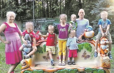 Отца, убившего шестерых детей, уже пытались лишить родительских прав, но не нашли оснований