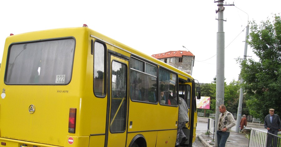 Во Львове за пригородными автобусами будут следить по интернету
