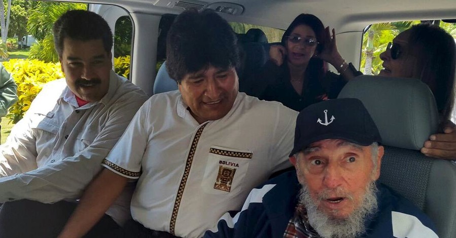 Фотофакт: Фидель Кастро отметил свой день рождения с известными диктаторами