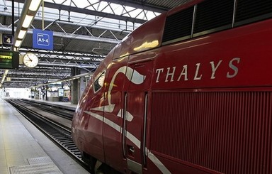 В поезде Амстердам-Париж устроили стрельбу, двое ранены