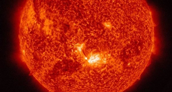 В NASA показали вспышку на Солнце, произошедшую на День Независимости Украины