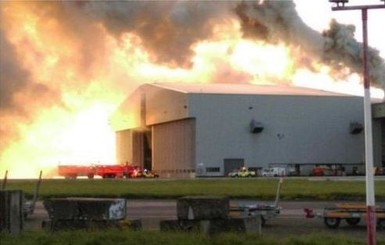 В центральном аэропорту Ирландии начался пожар, полеты приостановлены