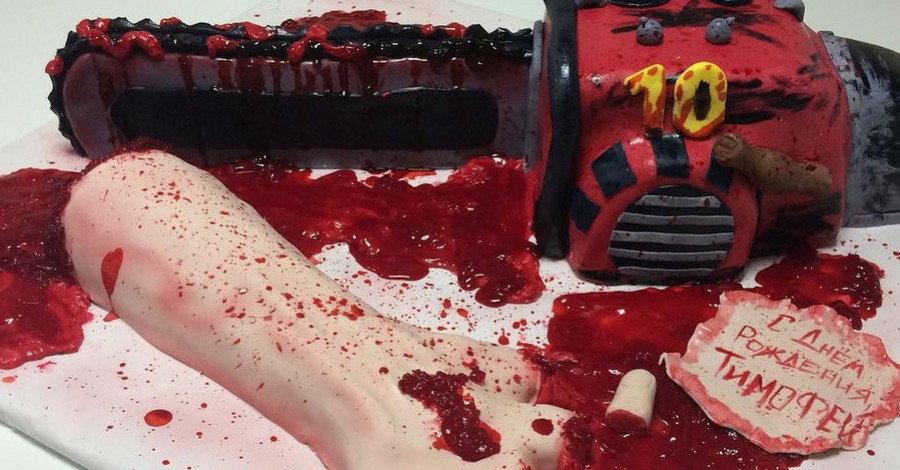 В России мать подарила сыну на день рождения торт в виде отрубленной  руки