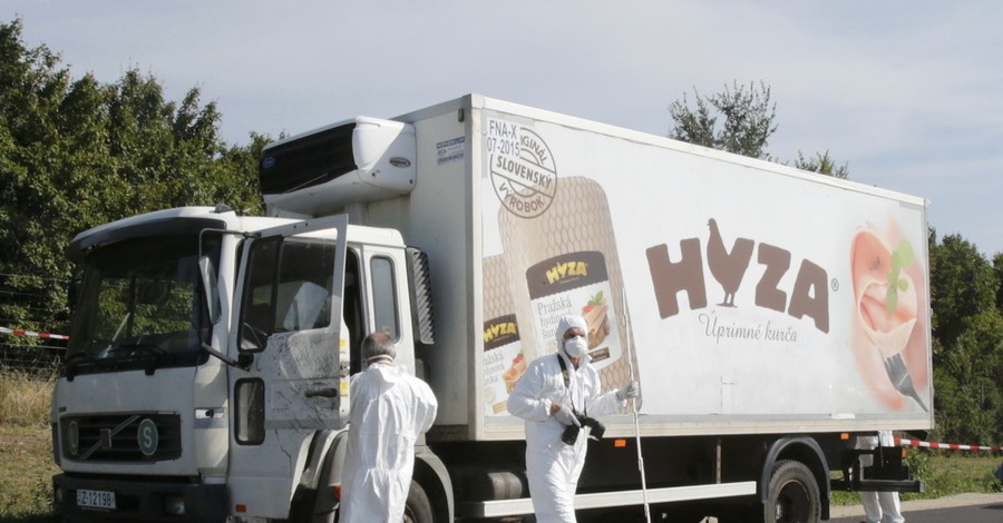 В Австрии нашли грузовик с телами 50 мертвых беженцев