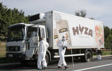 В Австрии нашли грузовик с телами 50 мертвых беженцев