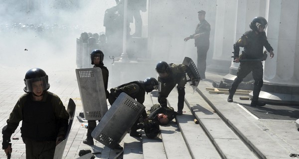 Раненый спецназовец: 