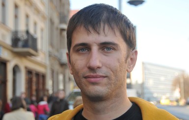 Львовский активист подал в суд на Авакова за выступление на русском языке