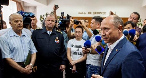 Власти Молдовы готовятся ответить на требования антиправительственного митинга