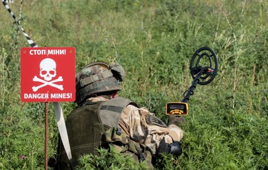 Минная война в Донбассе: отсчет смертей пошел на сотни