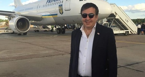 Украинцам предлагают отправить Михаила Саакашвили в отставку
