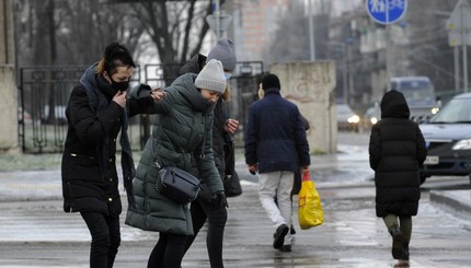 Сильный гололед в Киеве