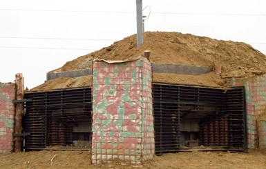 Броня, стальные двери, крепкие засовы: как выглядят укрепрайоны ВСУ под Мариуполем