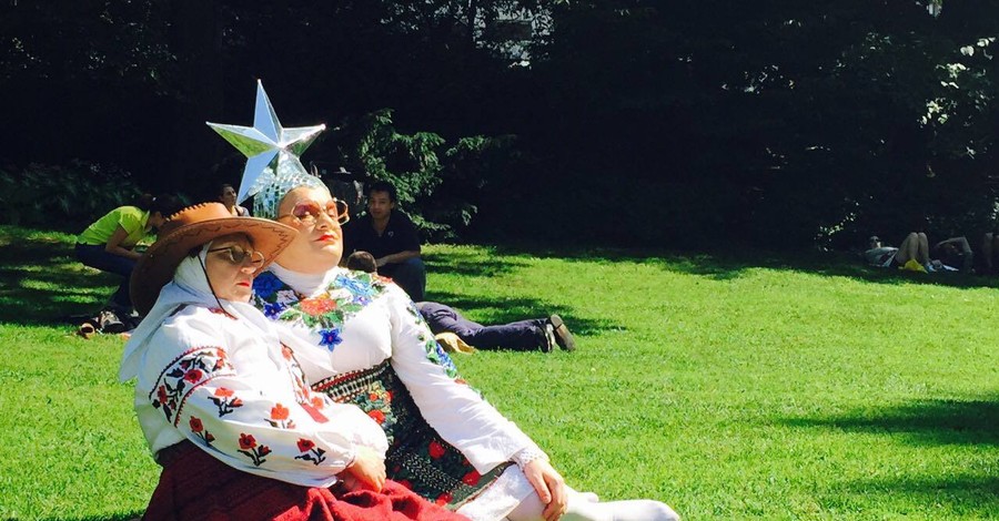 Верка Сердючка в Нью-Йорке гуляет по паркам и посещает концерт Мадонны