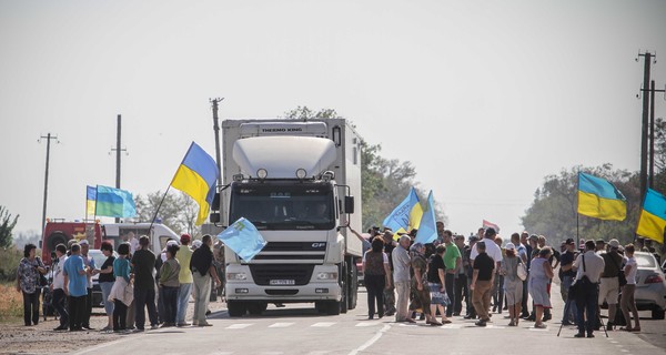 Официально: ситуация на въездах в Крым контролируемая