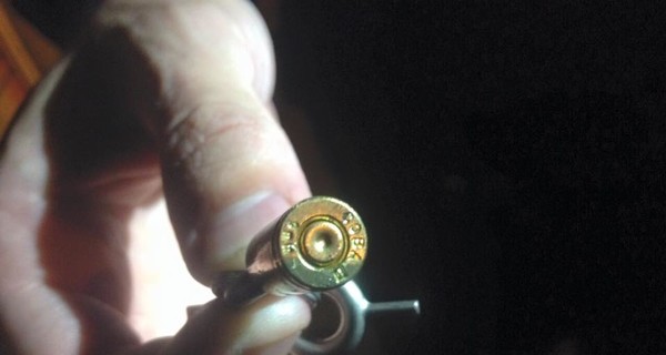 МВД о стрельбе в помощников нардепов:  на месте изъяты пять гильз