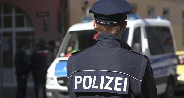 В Германии мусульманин задушил дочь за кражу контрацептива  
