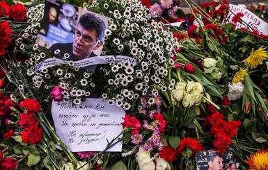 В Киеве назовут именем Немцова улицу, на которой находится посольство России 