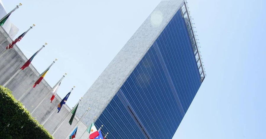 Членов ООН возмутило решение поднять над штаб-квартирой флаг Палестины