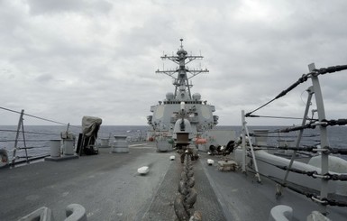 США направили в Черное море эсминец 