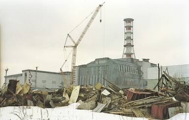 Чернобыльскую аварию устроил подземный водород?