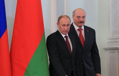 Лукашенко поздравил пока только Путин 