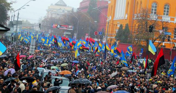 Марш УПА в Киеве: прозвучал взрыв 