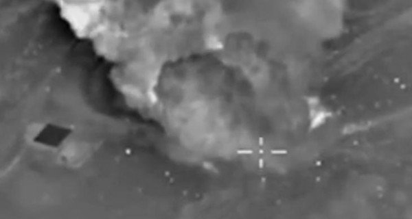 Минобороны РФ опубликовало видео новых авиаударов по Сирии 