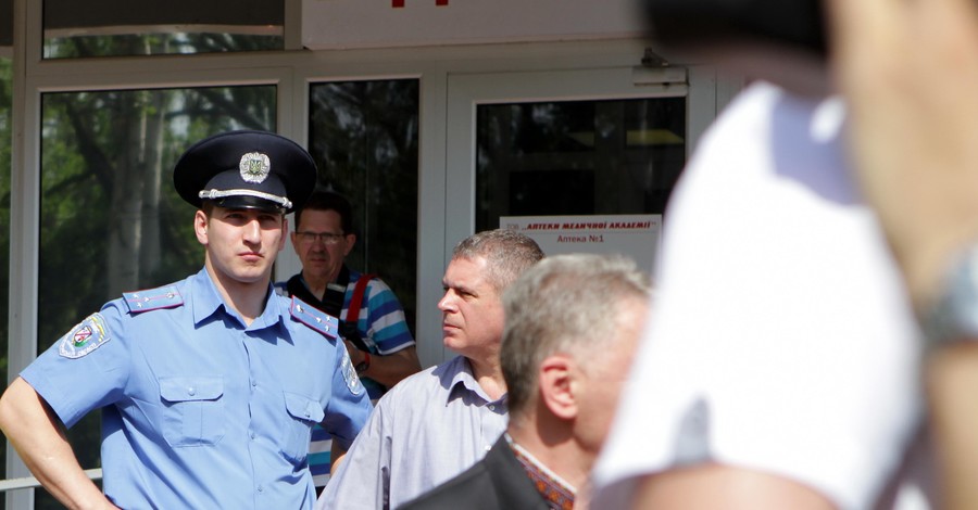 Выборы на Днепропетровщине будет охранять весь личный состав милиции