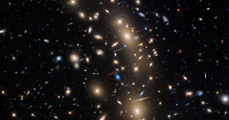 Фото дня: ученые обнаружили древнейшие из когда-либо найденных галактик