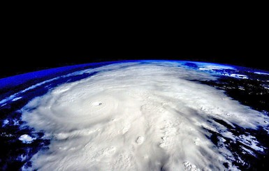 NASA сняла ураган 